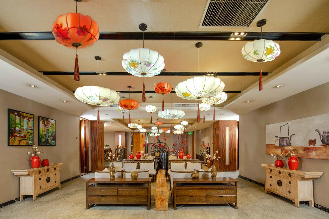 Felton Grand Hotel Chengdu Buitenkant foto
